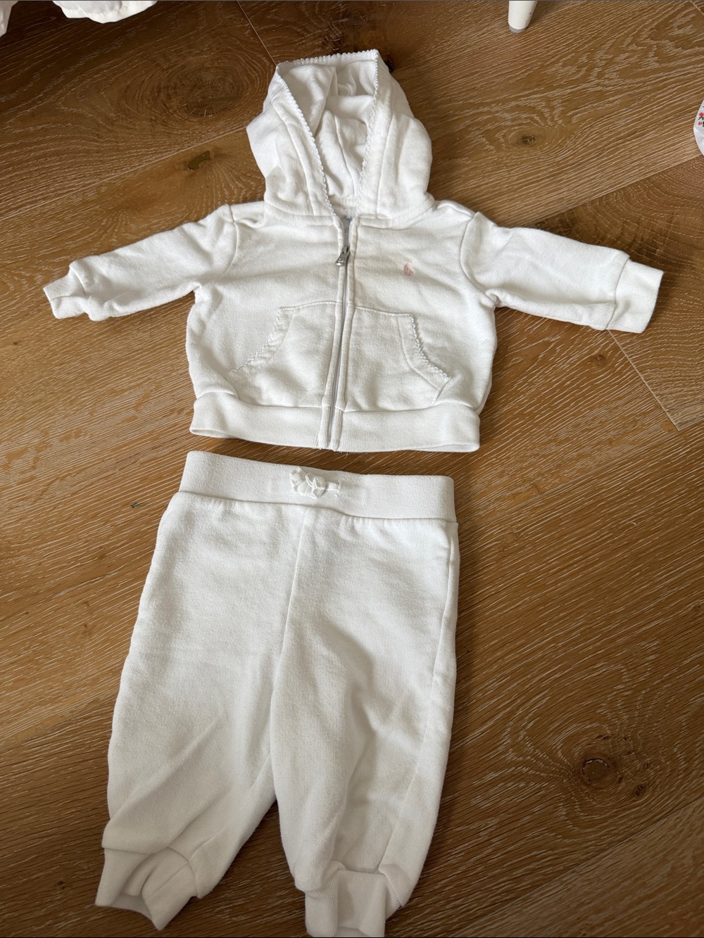 Ralph Lauren Baby White Hooded Sweatshirt and Pants Set